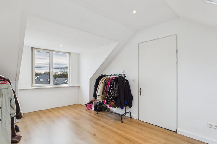 Foto 29 van Ruysdaelstraat 9