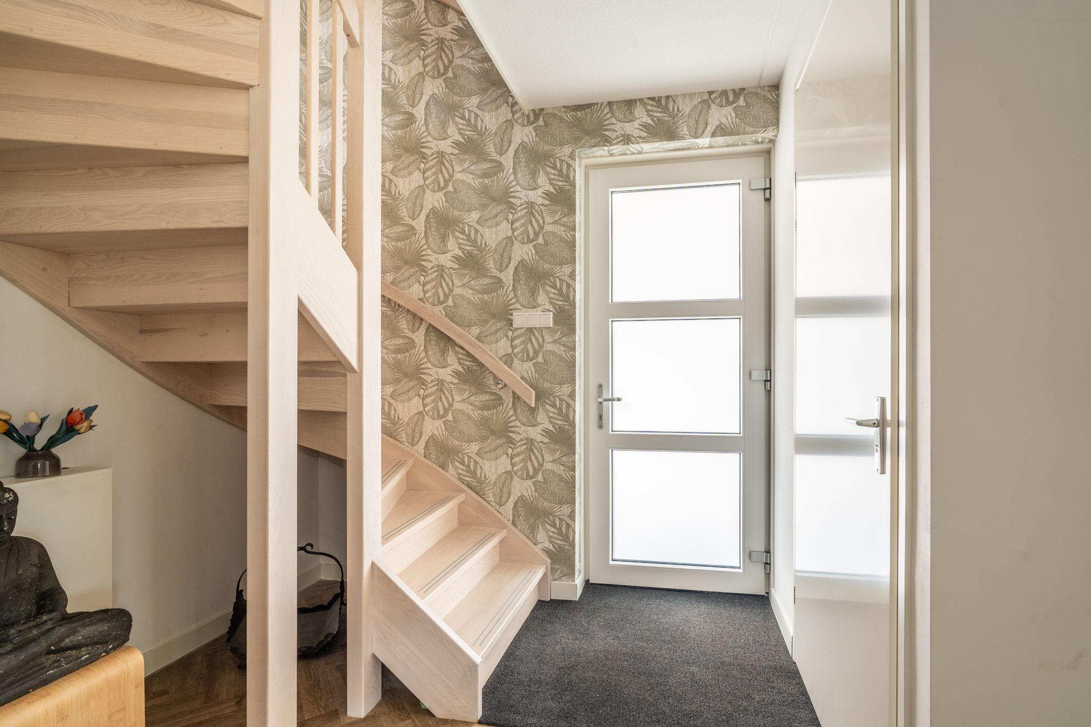 Photo 9 of Doorloper 31