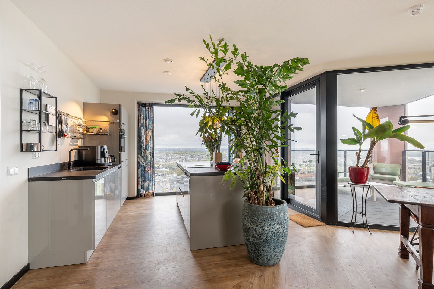 Foto 4 van Wijnhaven 65-A32