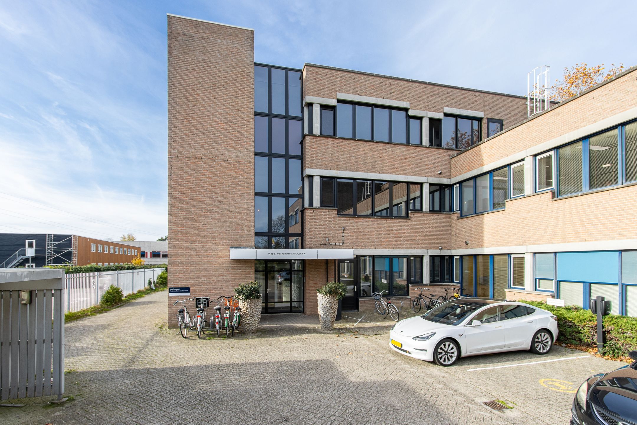Buying a house in The Netherlands., Eekbrouwersweg 6-B