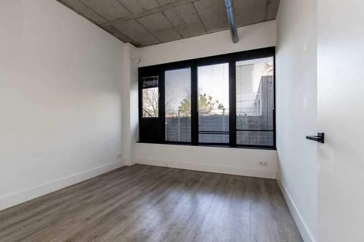 Foto 6 van Eekbrouwersweg 6-B