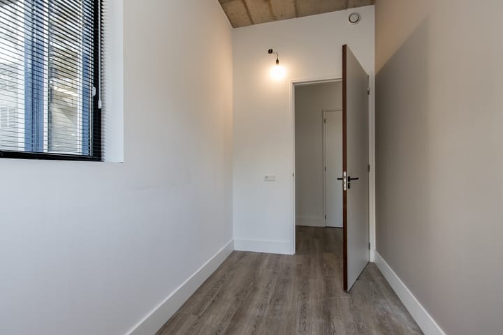 Foto 13 van Eekbrouwersweg 6-B