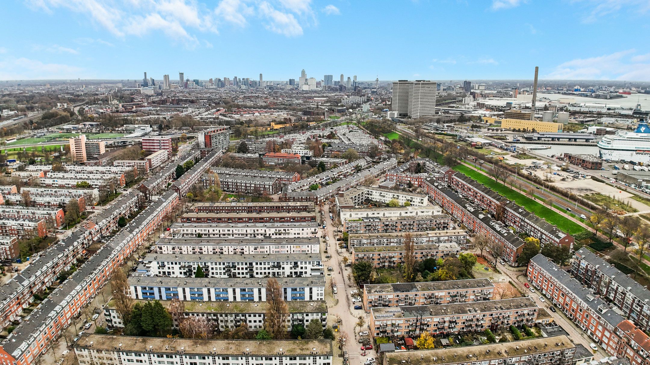 Photo 15 of Belgischestraat 38-C