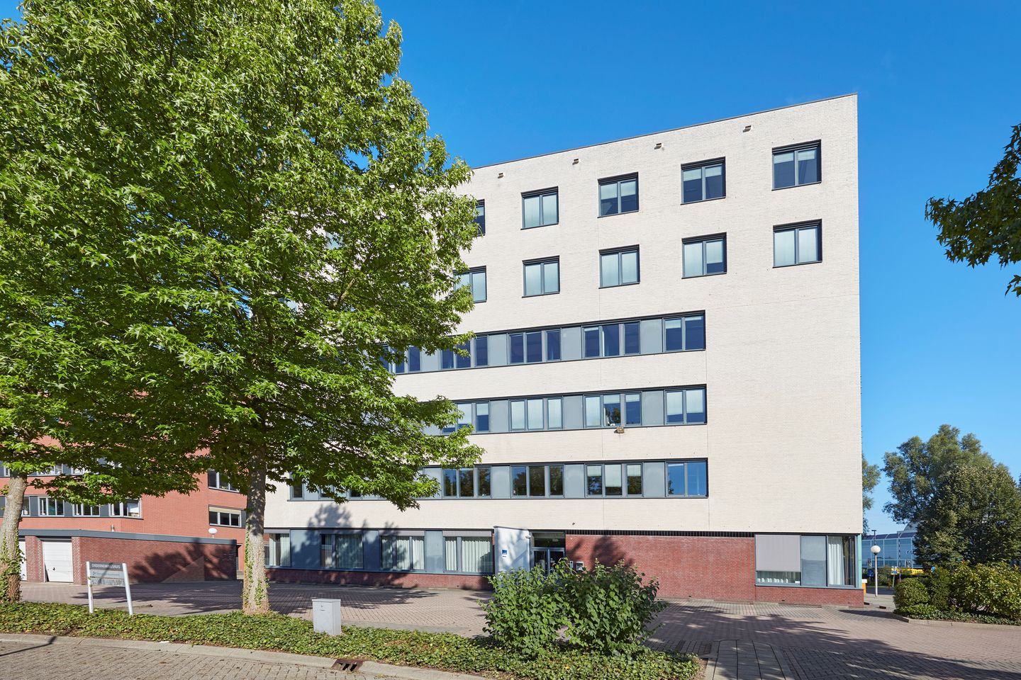 Bekijk foto 2 van Kronenburgsingel 525