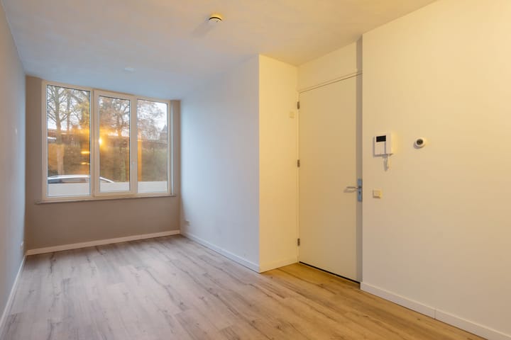 Foto 12 van Julianalaan 6