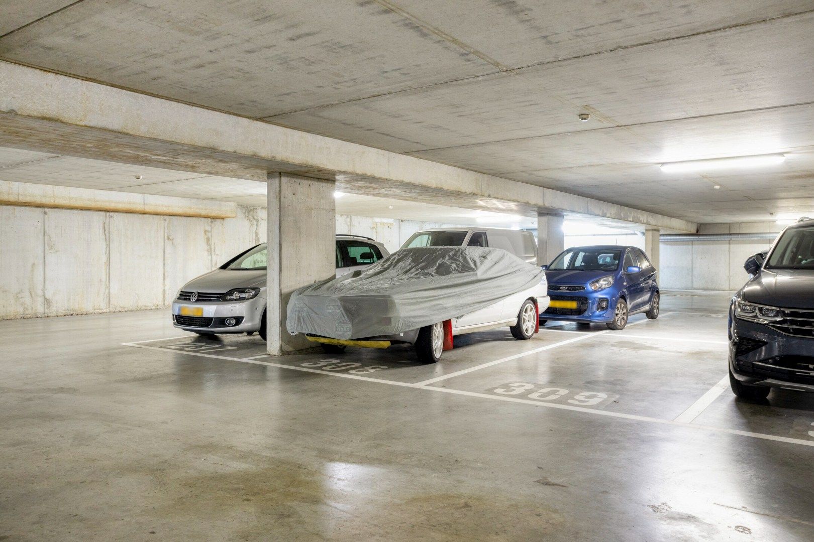 Photo 24 of Burgemeester Ruttenplein 308