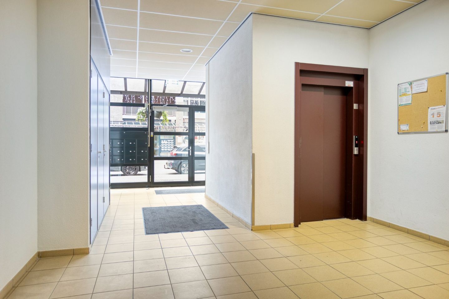 Photo 20 of Burgemeester Ruttenplein 308