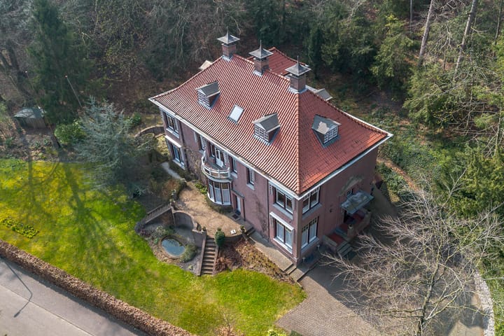 Photo 2 of Midden Duin en Daalseweg 12