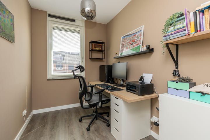 Foto 32 van Helenapolder 21