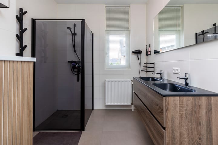 Foto 35 van Helenapolder 21