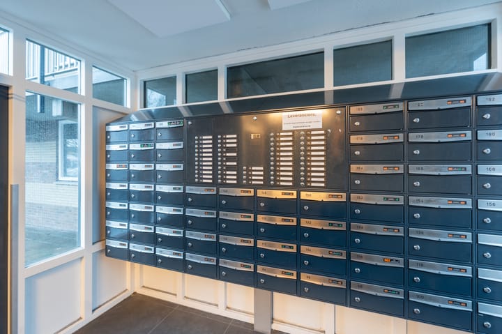 Photo 7 of Staalstraat 106