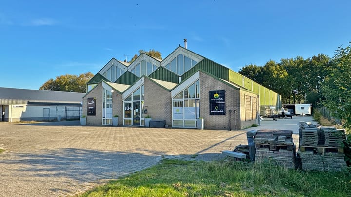 Burg. J.G. Legroweg 104, Eelde