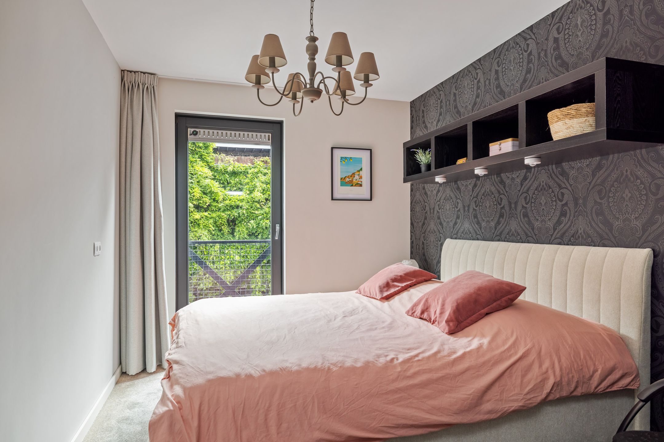 Foto 21 van Romkeslaan 10