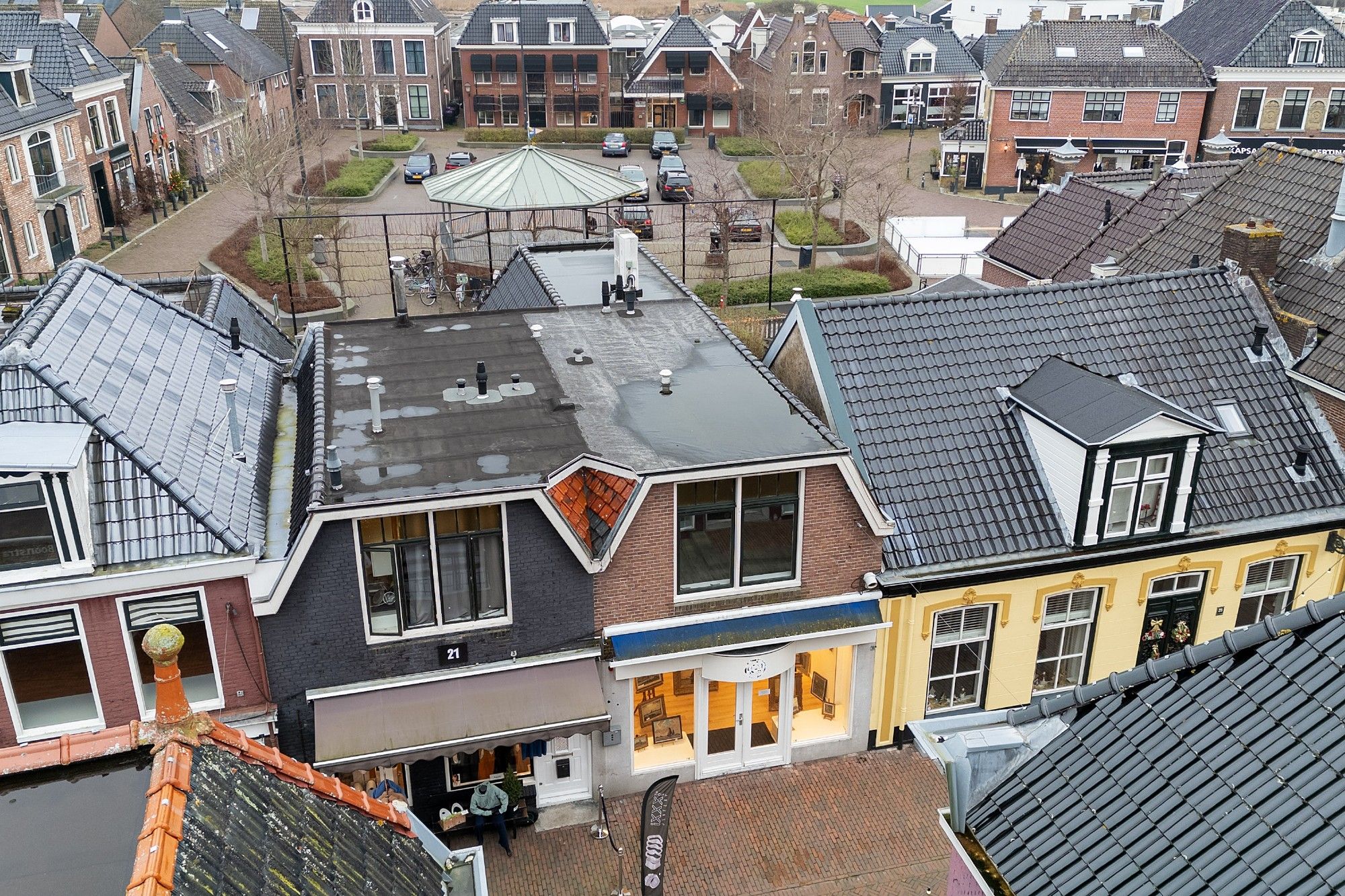 Photo 36 of Hoofdstraat 23