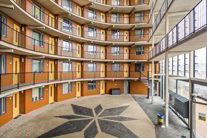 Photo 8 of Annie M.G. Schmidtstraat 5