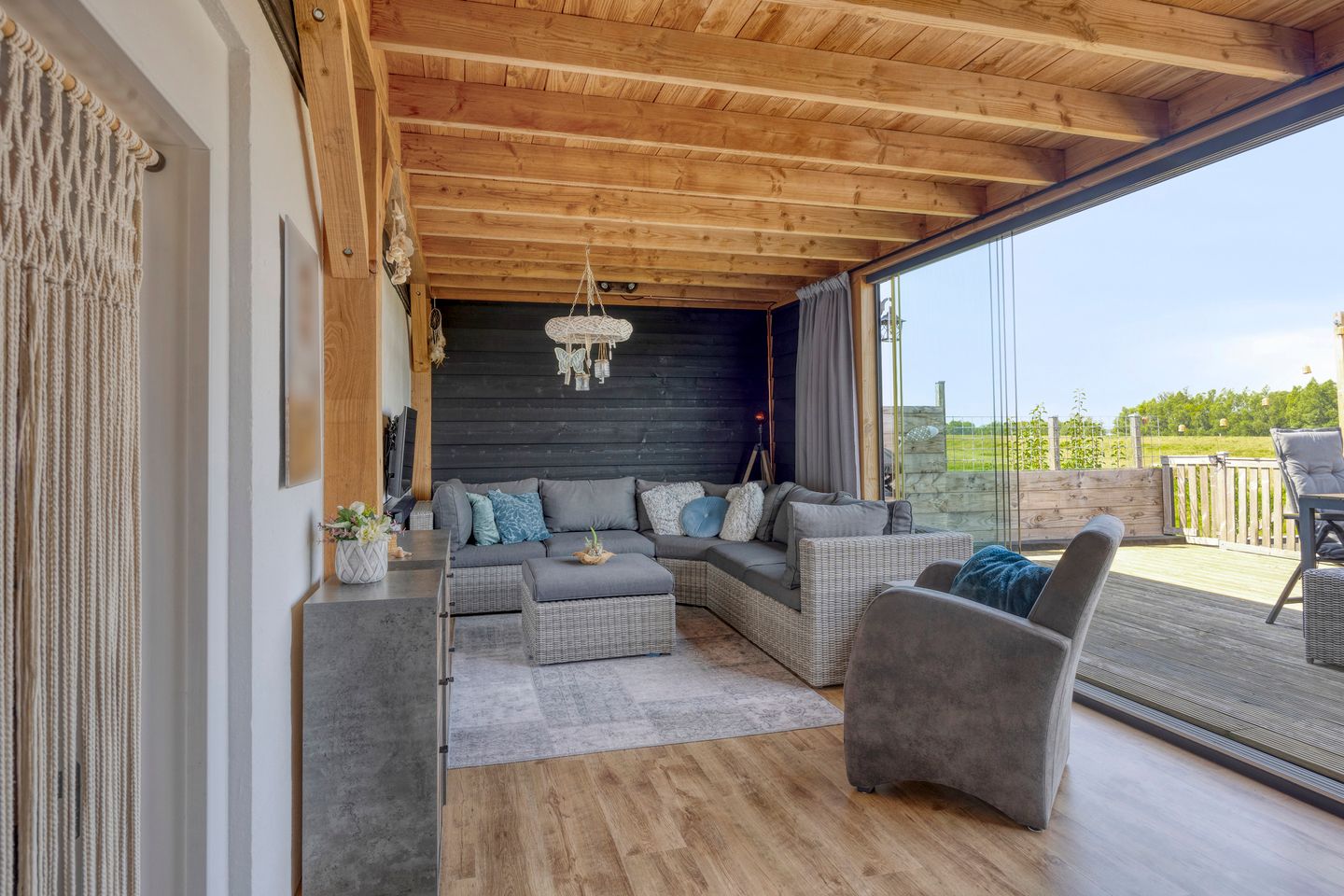 Photo 14 of Waalbandijk 28