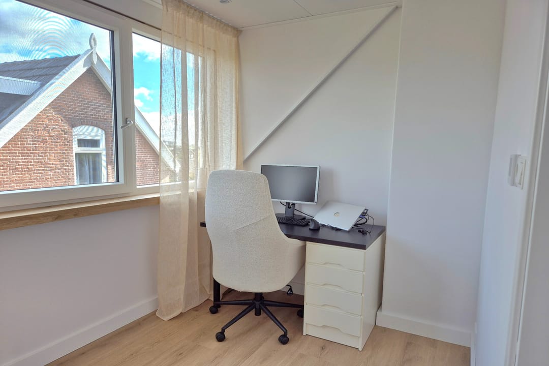 Photo 28 of Waalbandijk 28