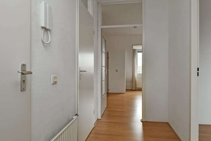 Foto 9 van Rijksweg-Noord 1-3EV