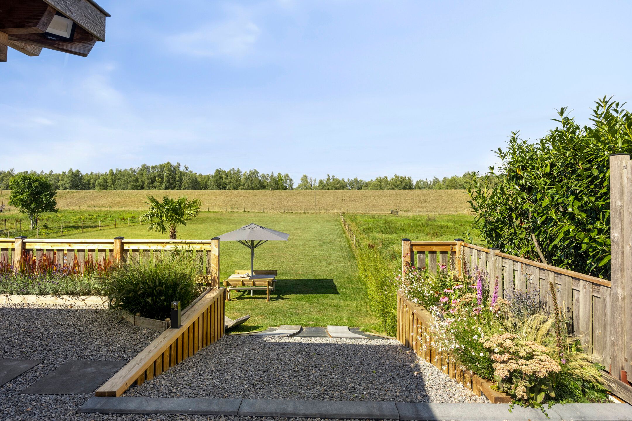 Photo 45 of Waalbandijk 28