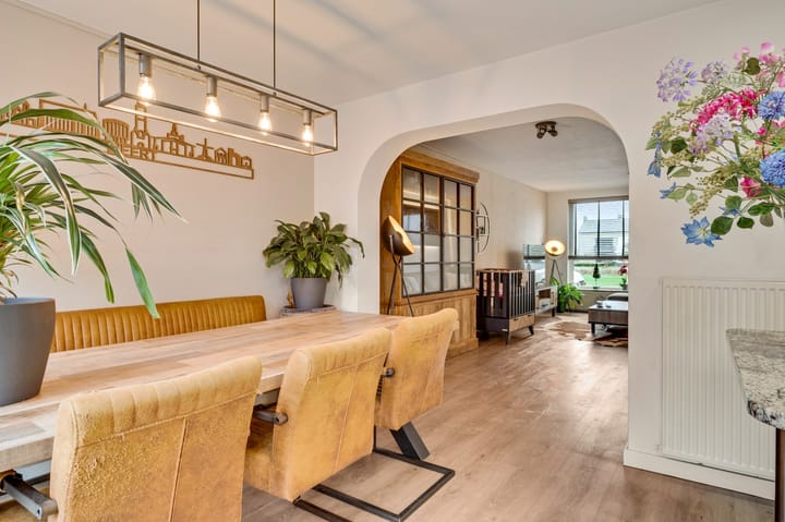 Foto 20 van Anna van Saksenstraat 14