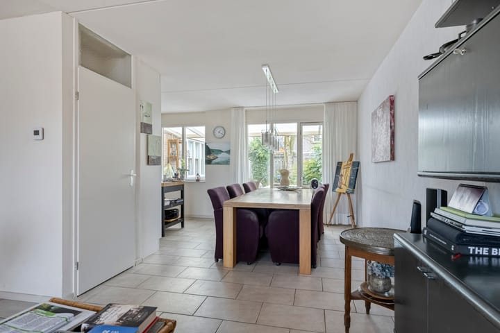 Foto 5 van Plevier 8