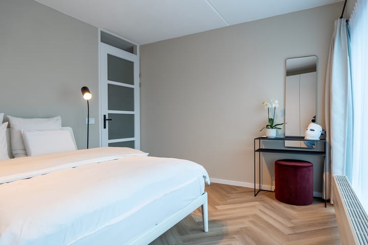 Photo 36 of Verlengde Meeuwerderweg 25