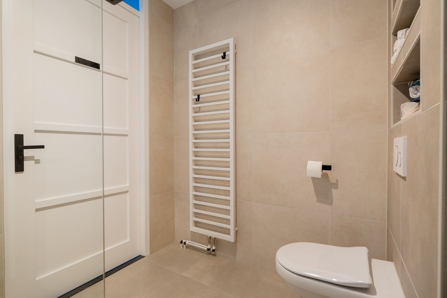 Foto 40 van Verlengde Meeuwerderweg 25