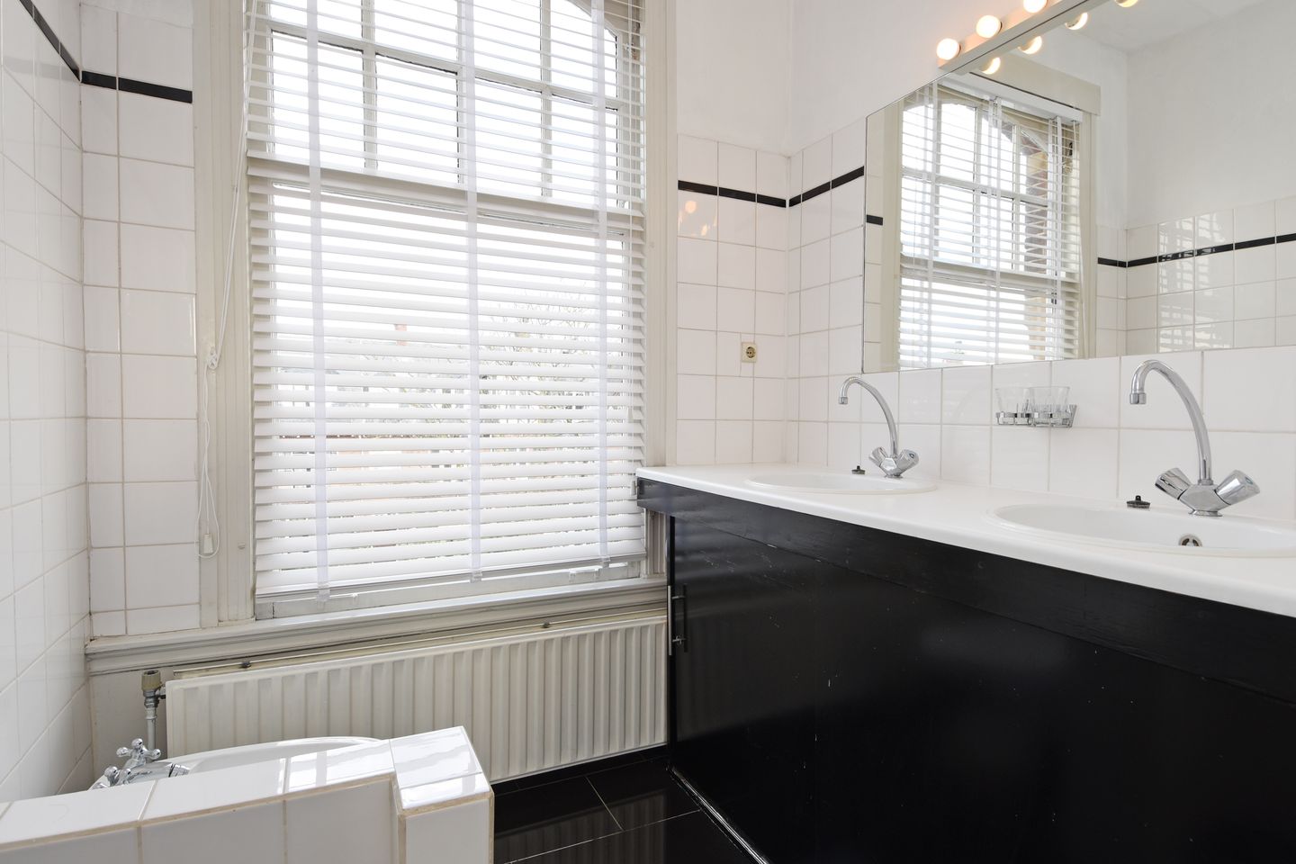 Foto 49 van Willem de Zwijgerlaan 122