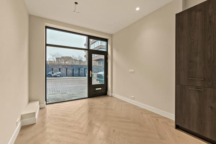 Foto 13 van Dr. Lelykade 274-A