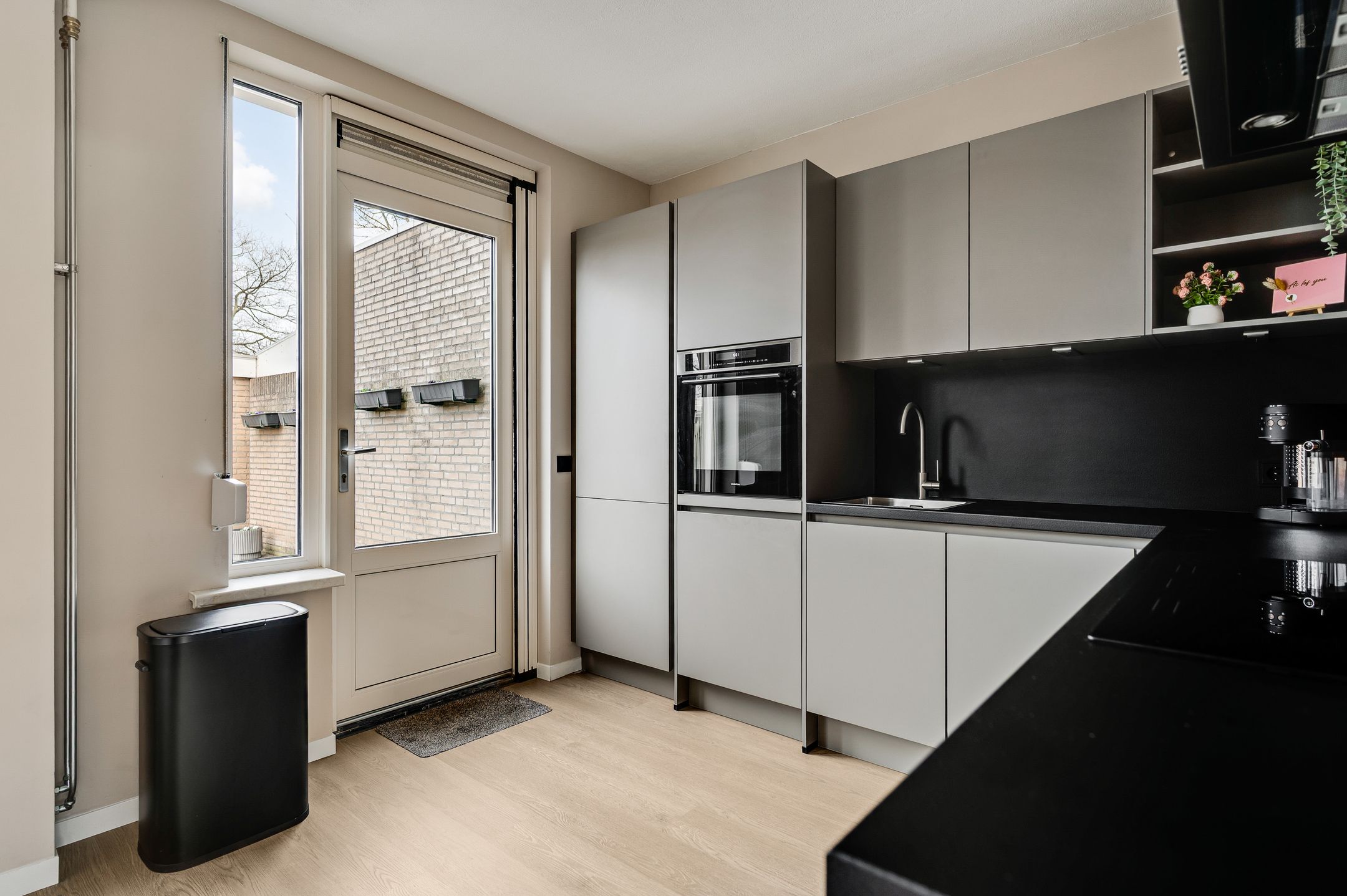 Foto 9 van Burgemeester Heijnenstraat 21