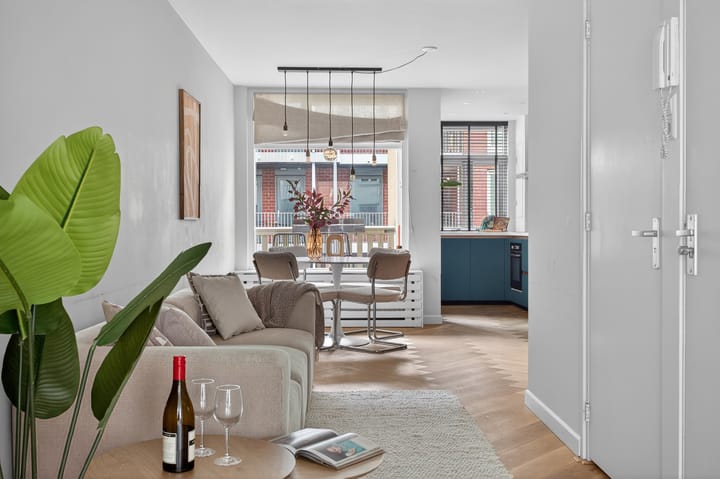 Foto 3 van Van Hogendorpstraat 131-2