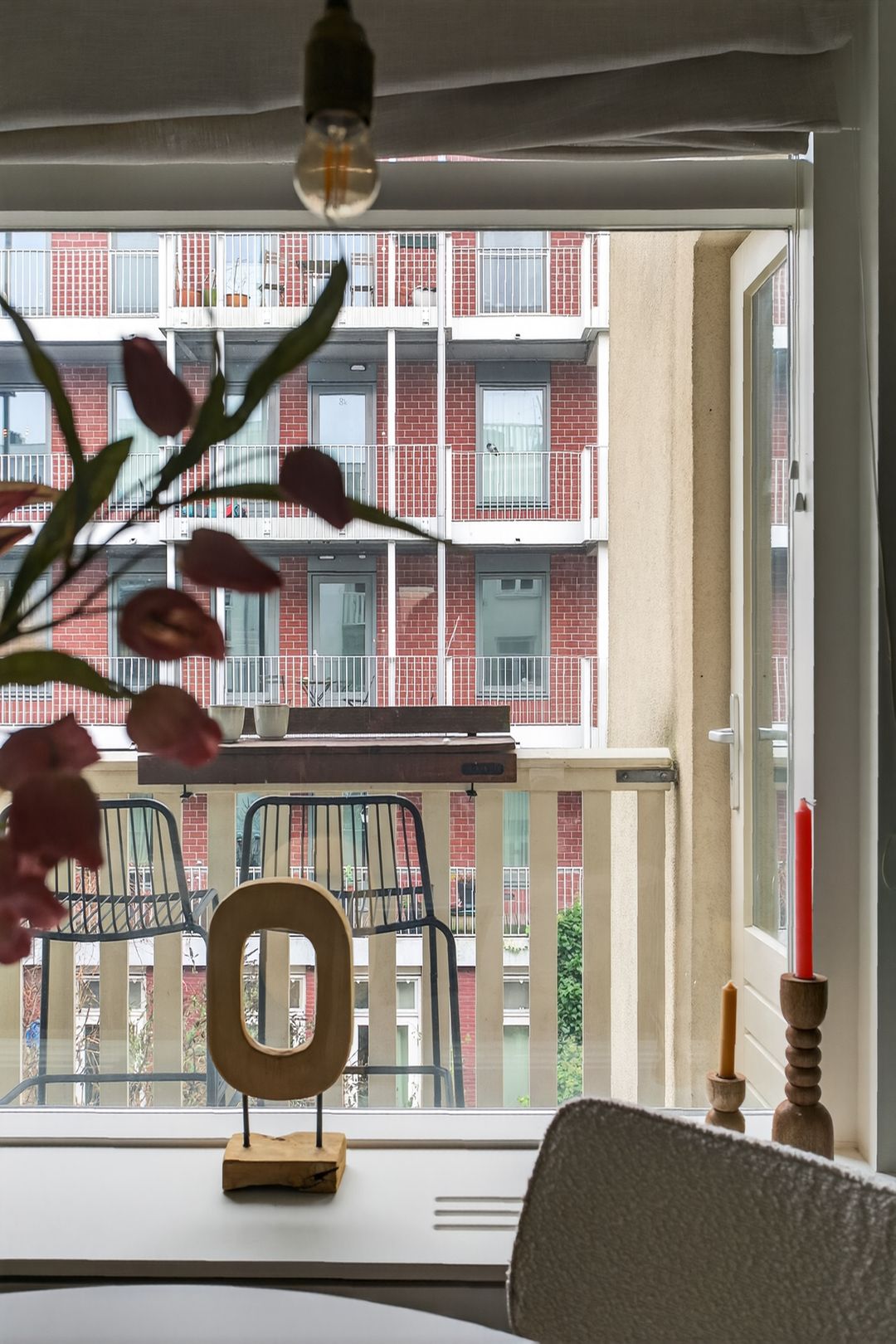 Photo 8 of Van Hogendorpstraat 131-2