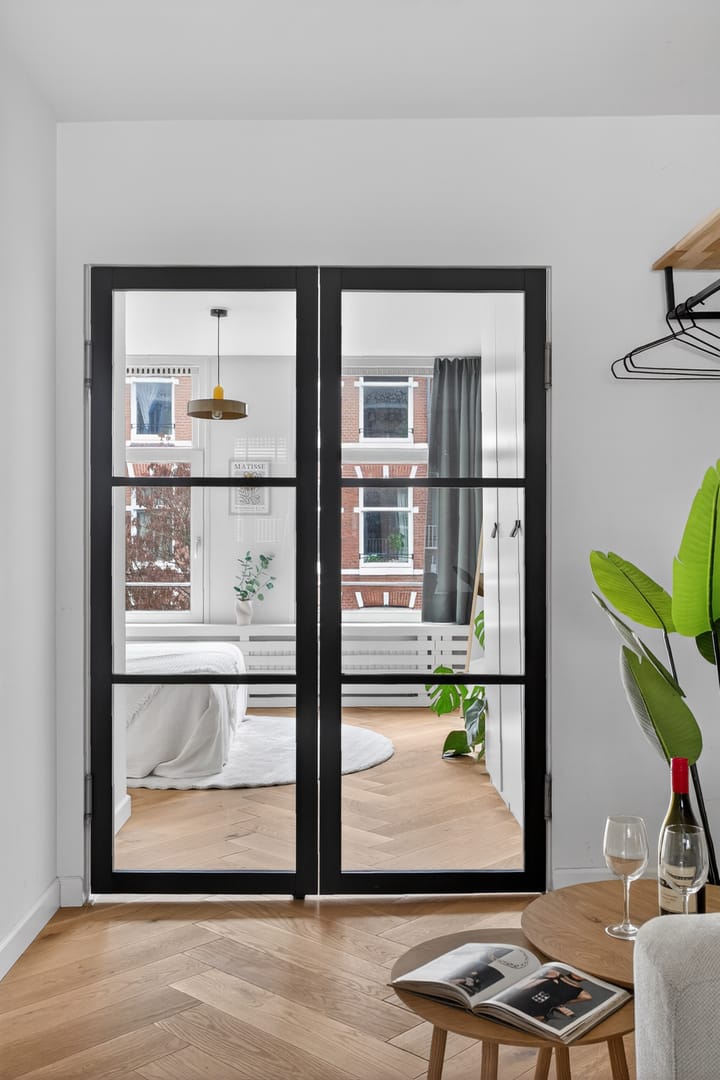 Foto 9 van Van Hogendorpstraat 131-2