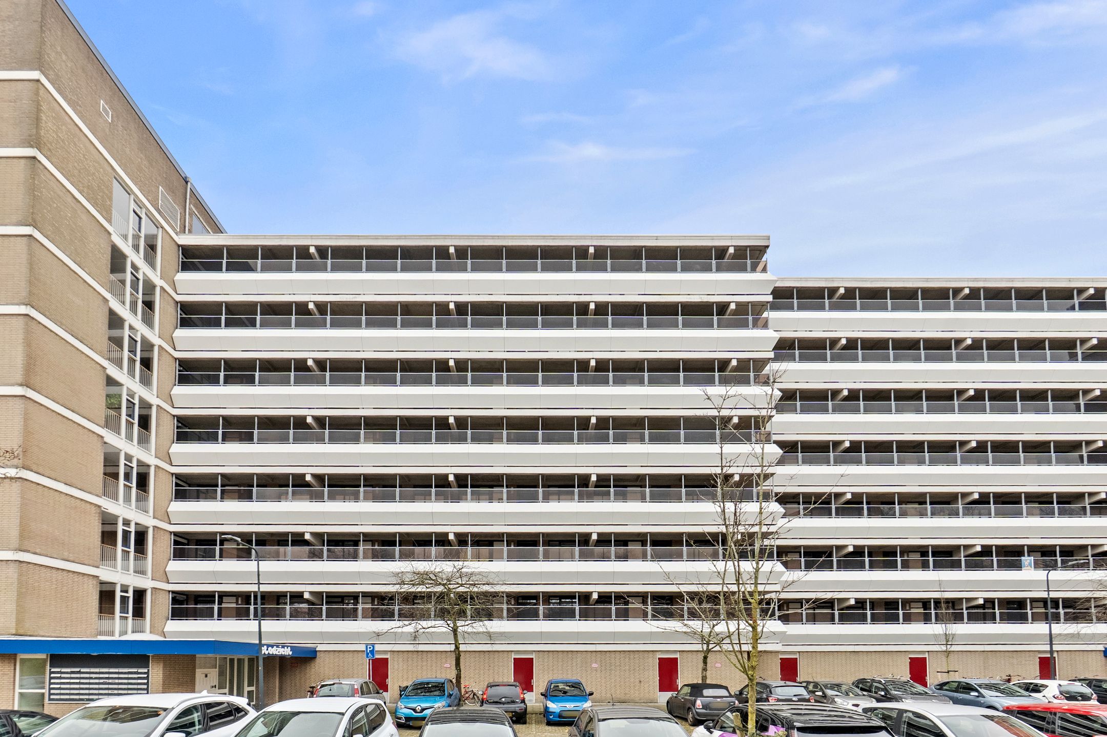 Buying a house in The Netherlands., Stadzicht 76