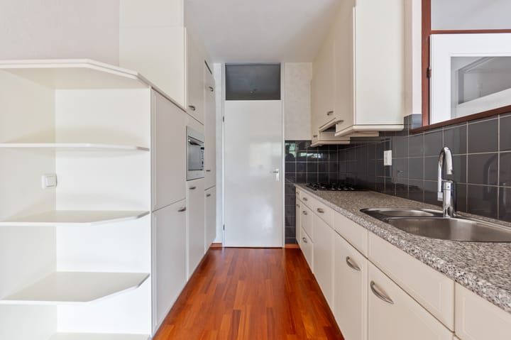 Foto 15 van Stadzicht 76