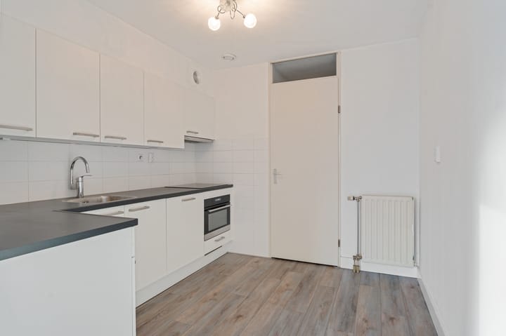 Photo 3 of Zuster Meijboomstraat 115