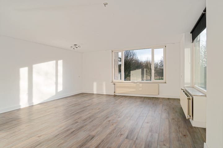 Photo 12 of Zuster Meijboomstraat 115