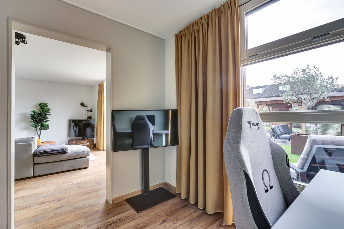 Foto 14 van Fonteinkruid 26