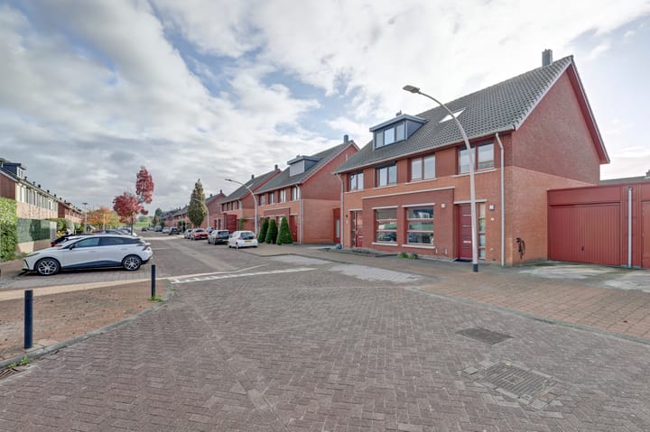 Foto 42 van Fonteinkruid 26