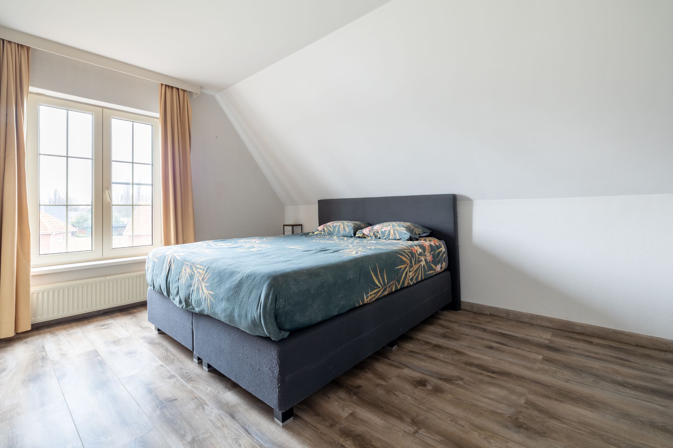 Foto 24 van John Lijsenstraat 12a