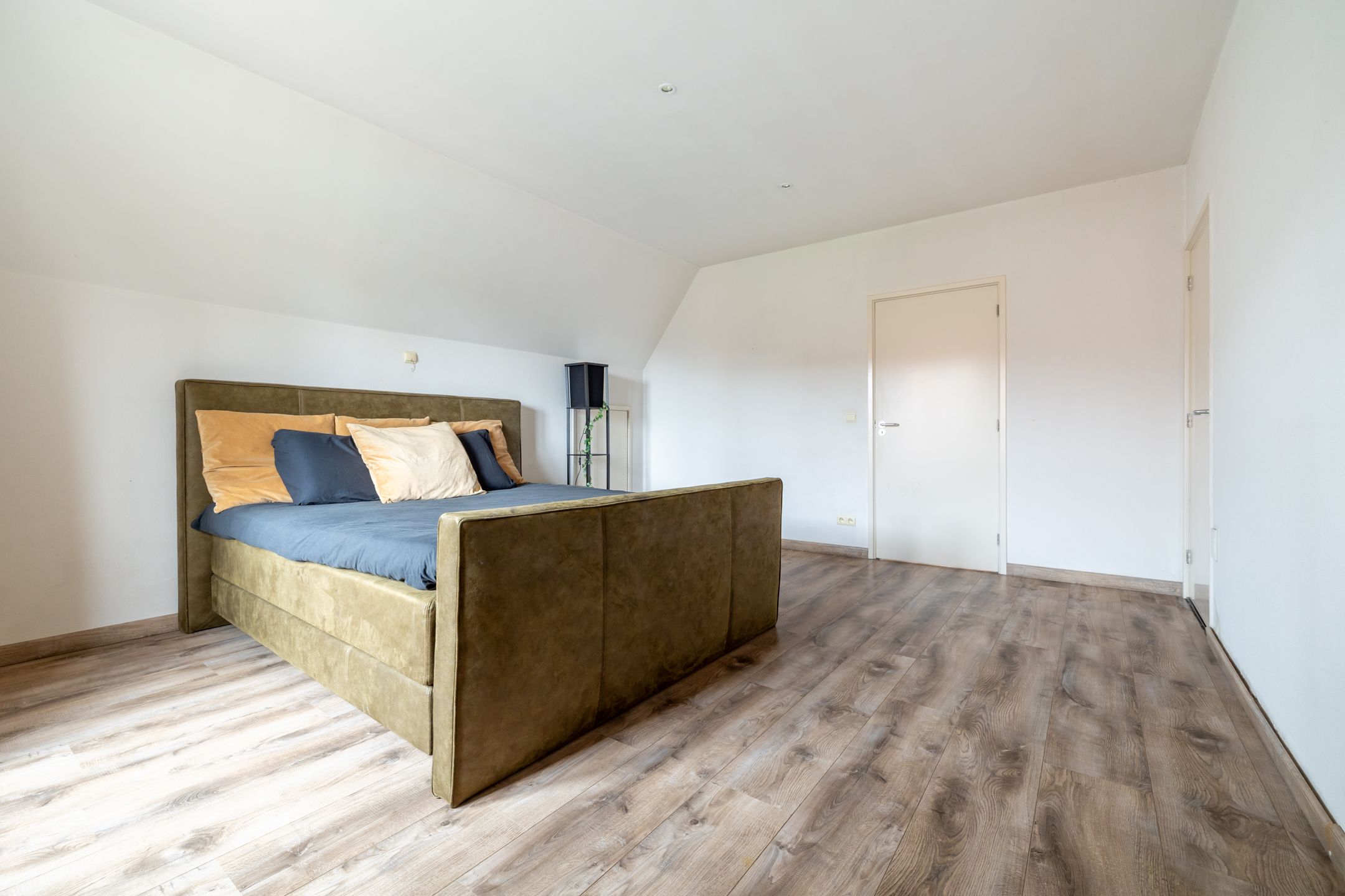 Foto 27 van John Lijsenstraat 12a