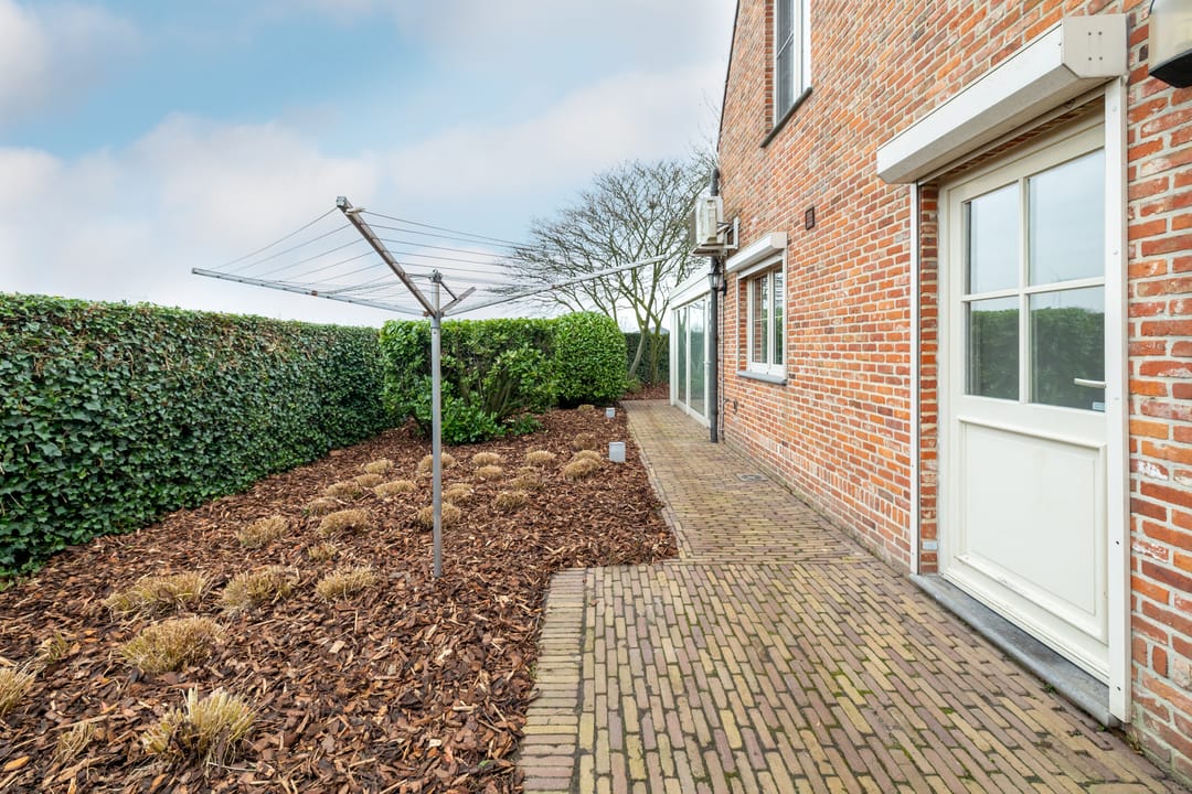 Foto 38 van John Lijsenstraat 12a