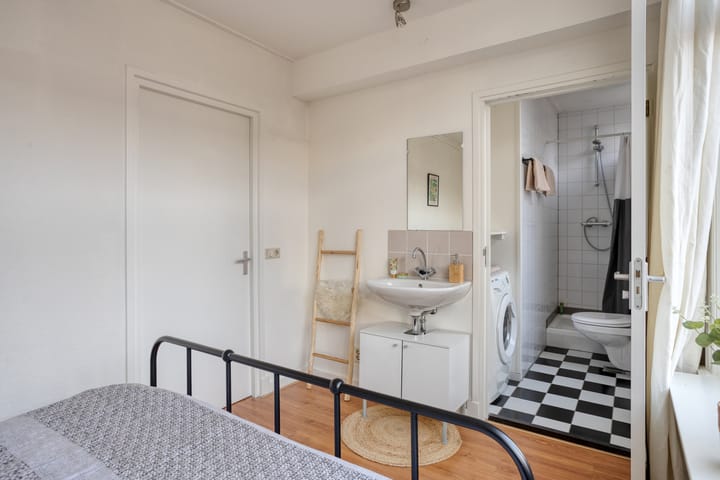 Foto 10 van Moliusstraat 13