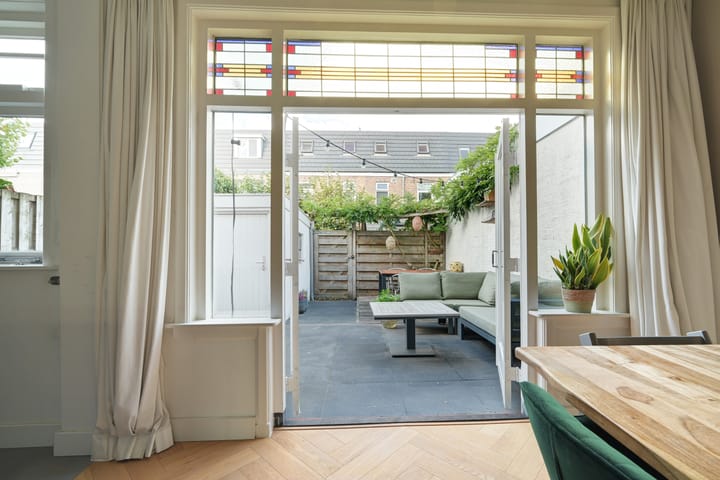 Foto 18 van Dr. van Campenstraat 28