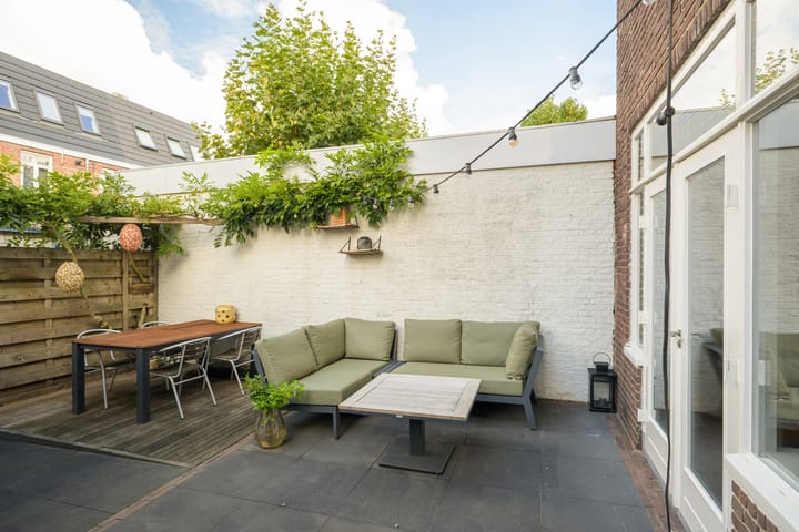 Foto 31 van Dr. van Campenstraat 28