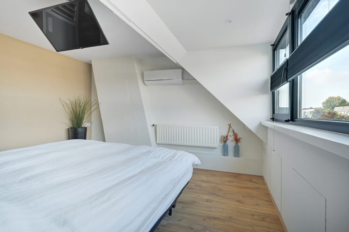 Foto 51 van Dr. van Campenstraat 28