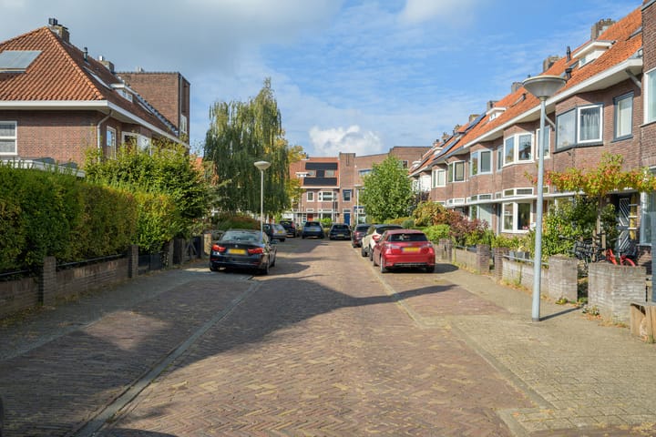 Foto 57 van Dr. van Campenstraat 28