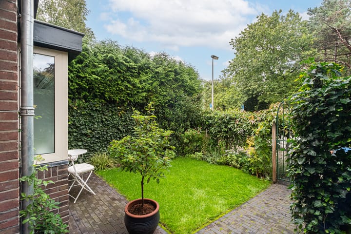 Foto 24 van dr. Abraham Kuyperlaan 4