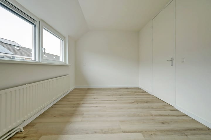 Foto 15 van Marshallstraat 54