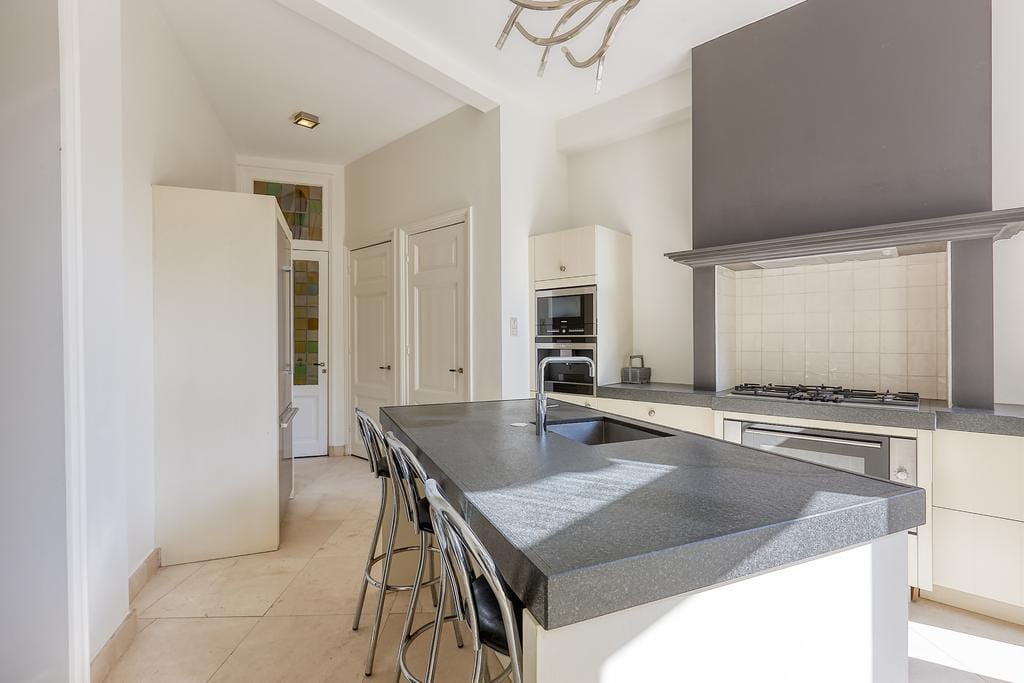 Foto 7 van Koningin Emmakade 157